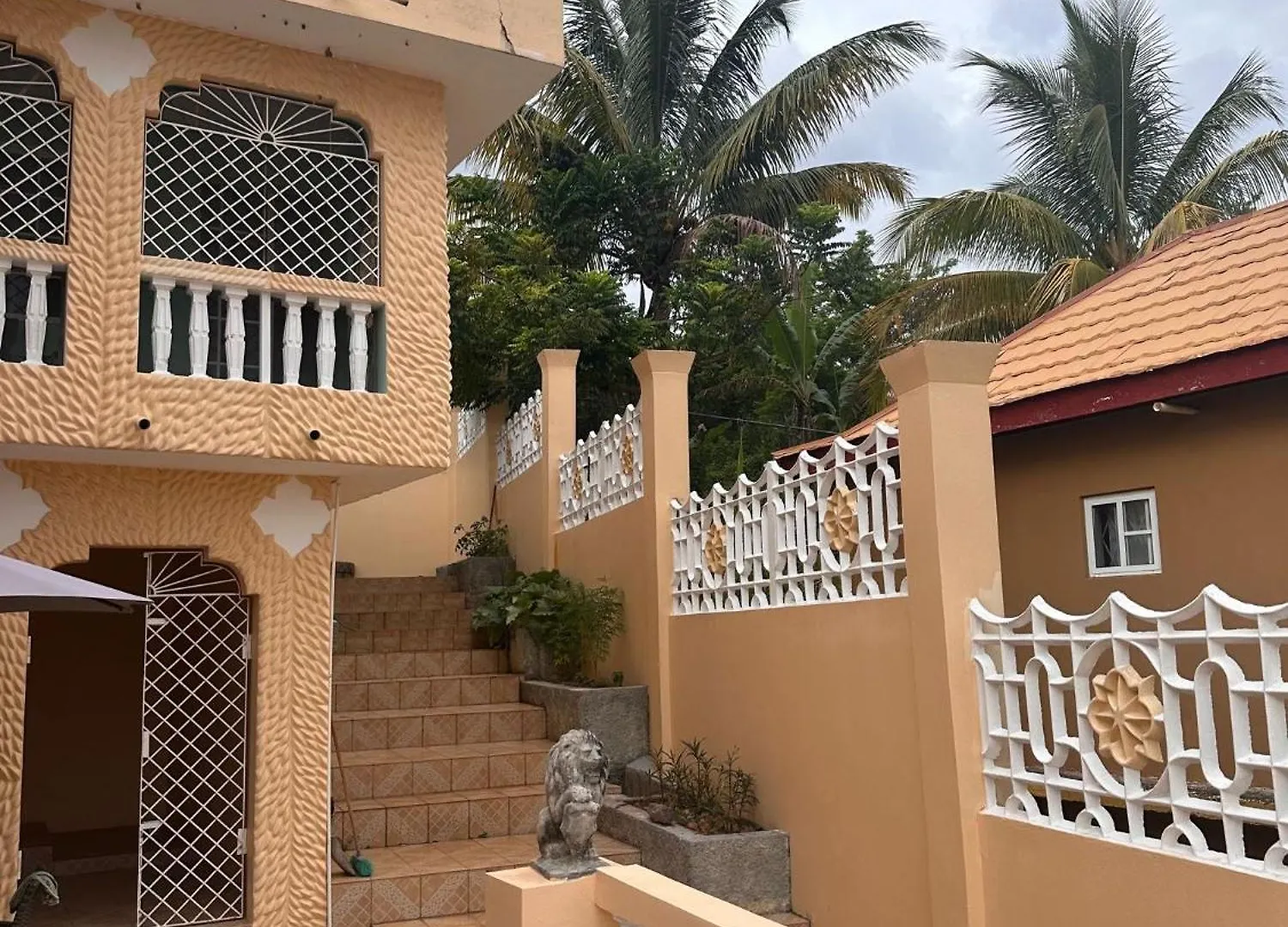 Lion'S View Bed & Breakfast 曼德维尔 招待所